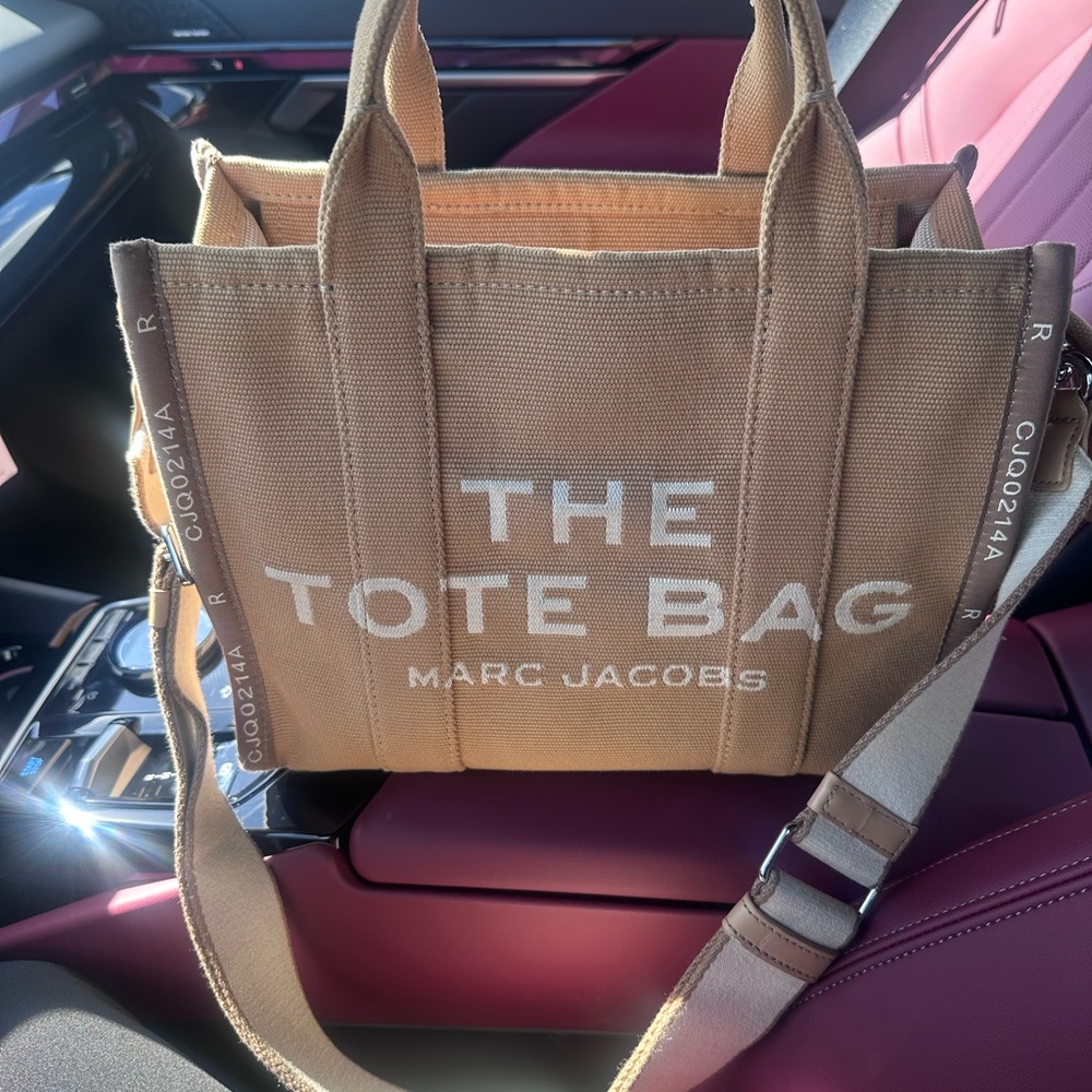 Marc Jacobs Tan Tote Bag
